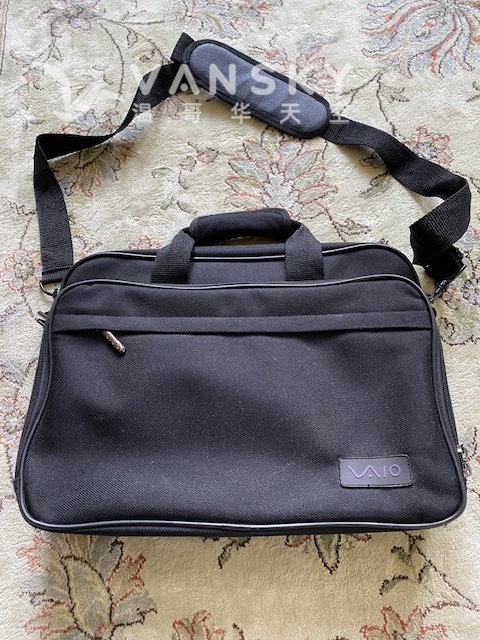 240501141502_Computer Bag 1.jpg